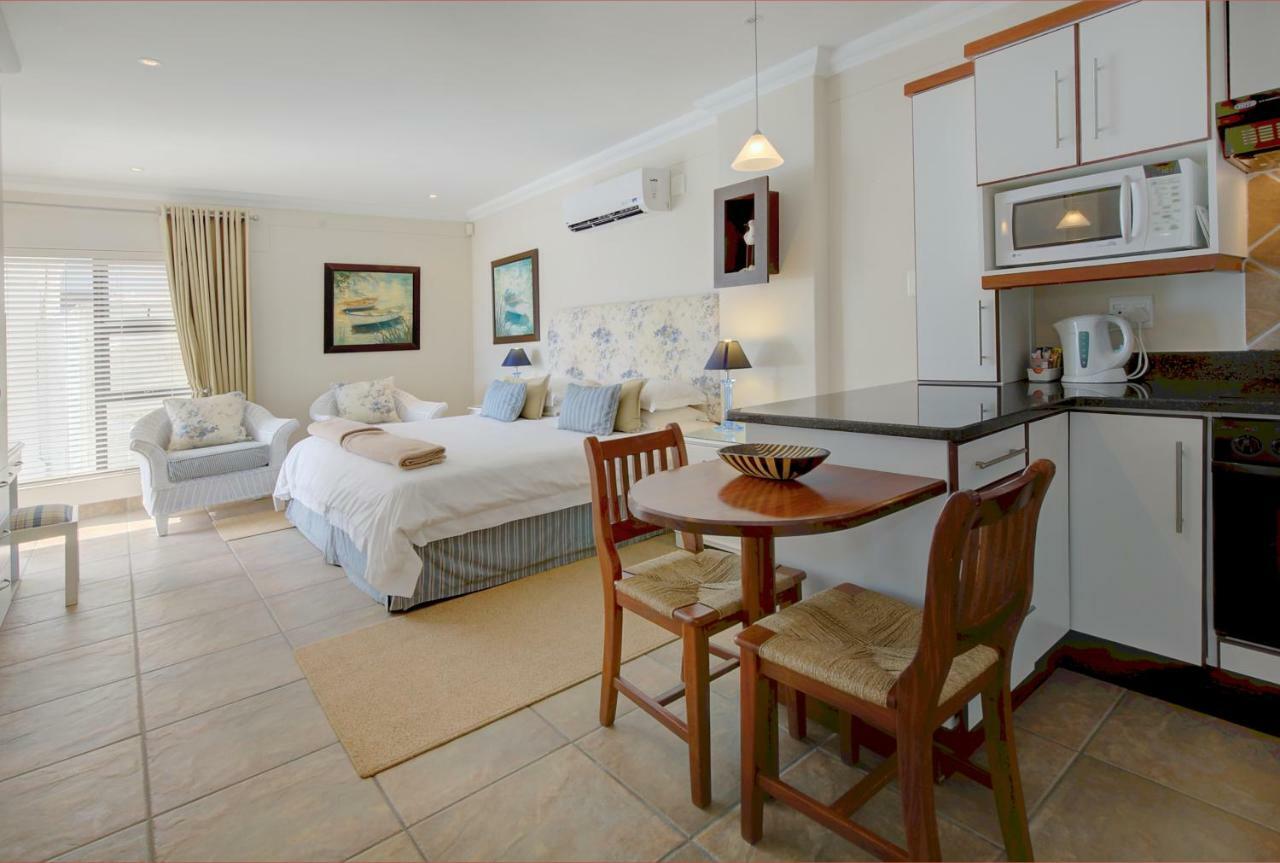 Makarios On Sea Apartment Herolds Bay Exterior foto